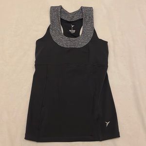 Old Navy active tank size XS